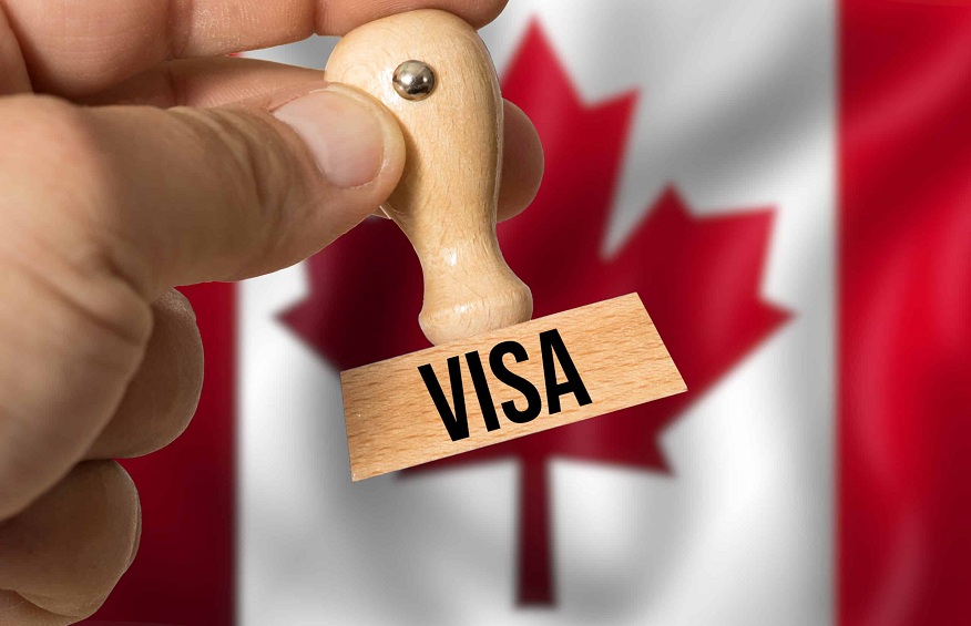 Choose Immigration Services for Canada Visa for Indian Touris